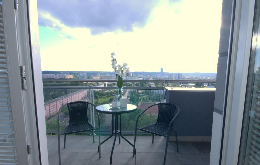 Irs Royal Apartments Apartamenty Irs Trzy Zagle Danzica Esterno foto