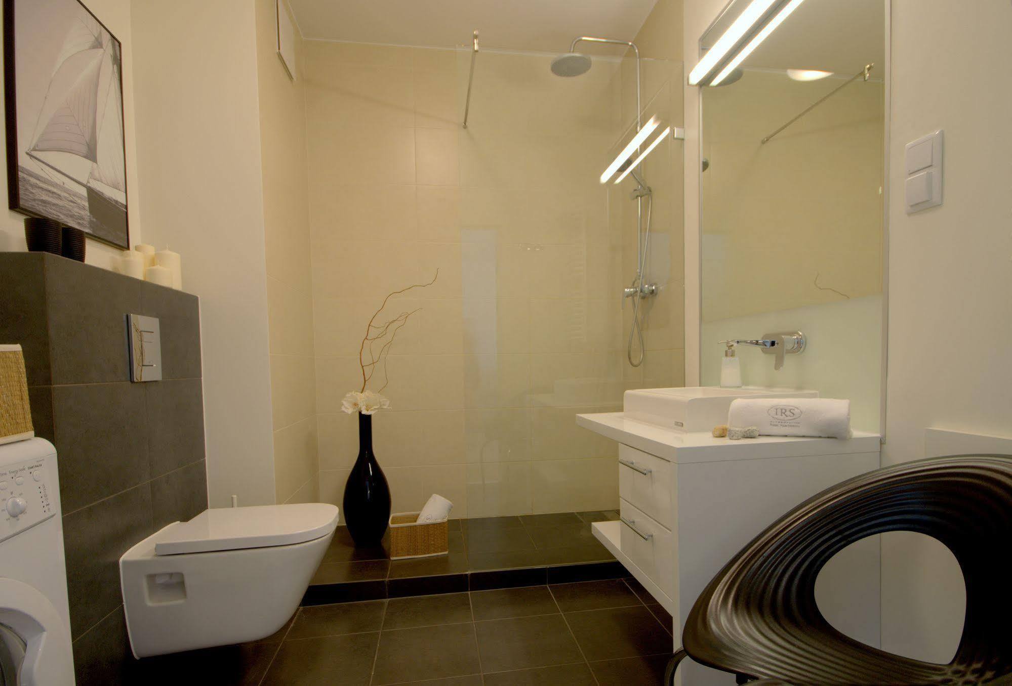 Irs Royal Apartments Apartamenty Irs Trzy Zagle Danzica Esterno foto