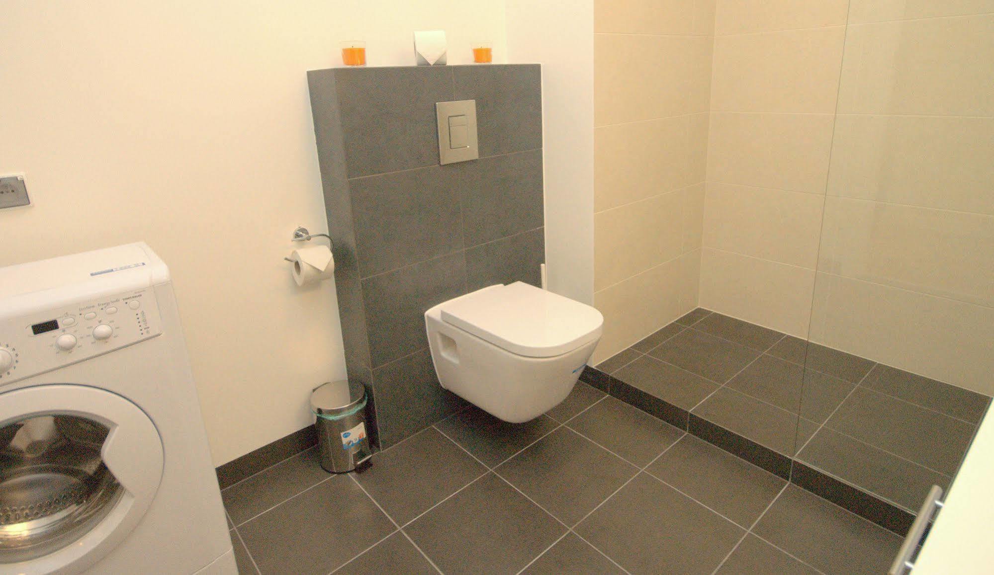 Irs Royal Apartments Apartamenty Irs Trzy Zagle Danzica Esterno foto
