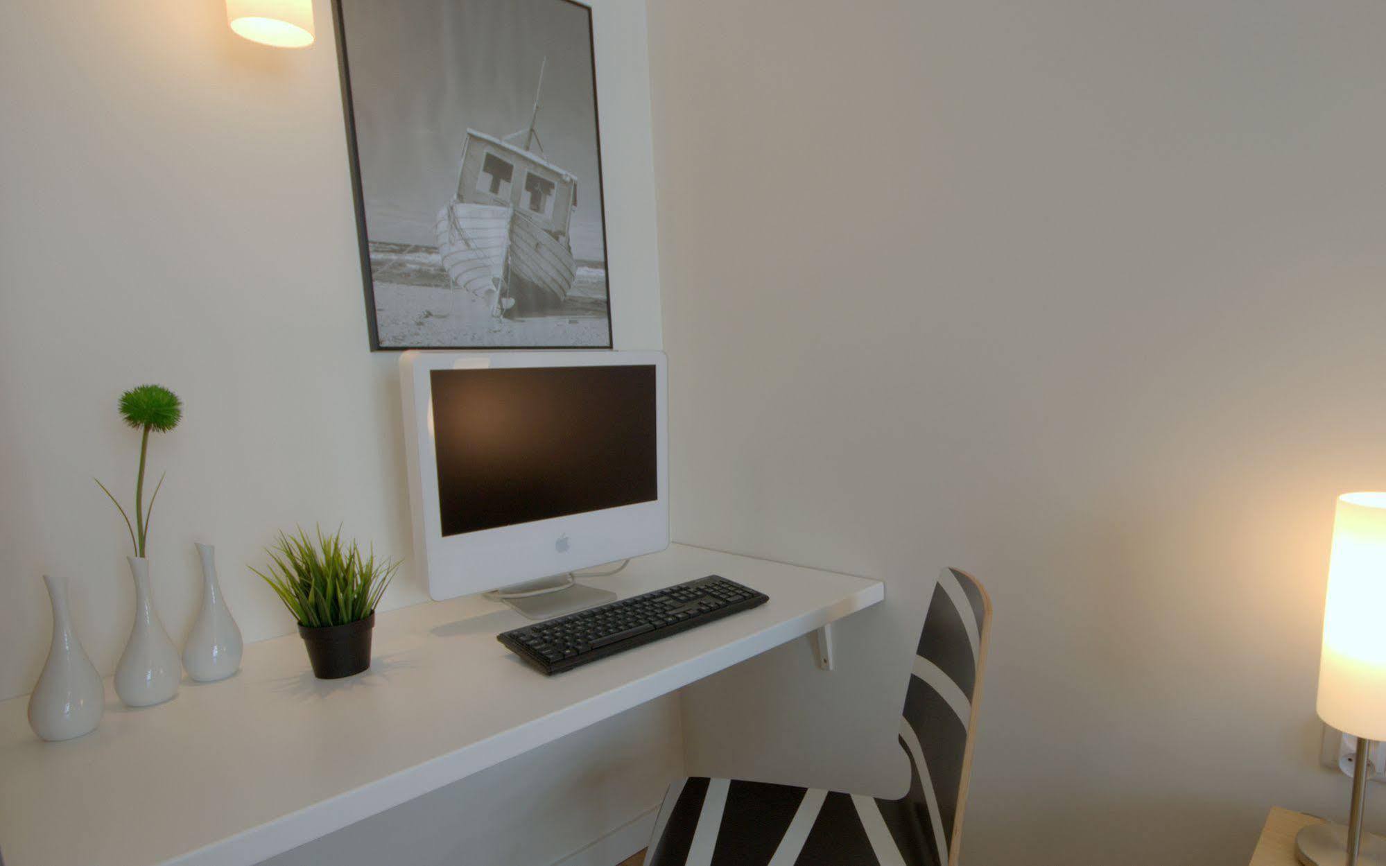 Irs Royal Apartments Apartamenty Irs Trzy Zagle Danzica Esterno foto