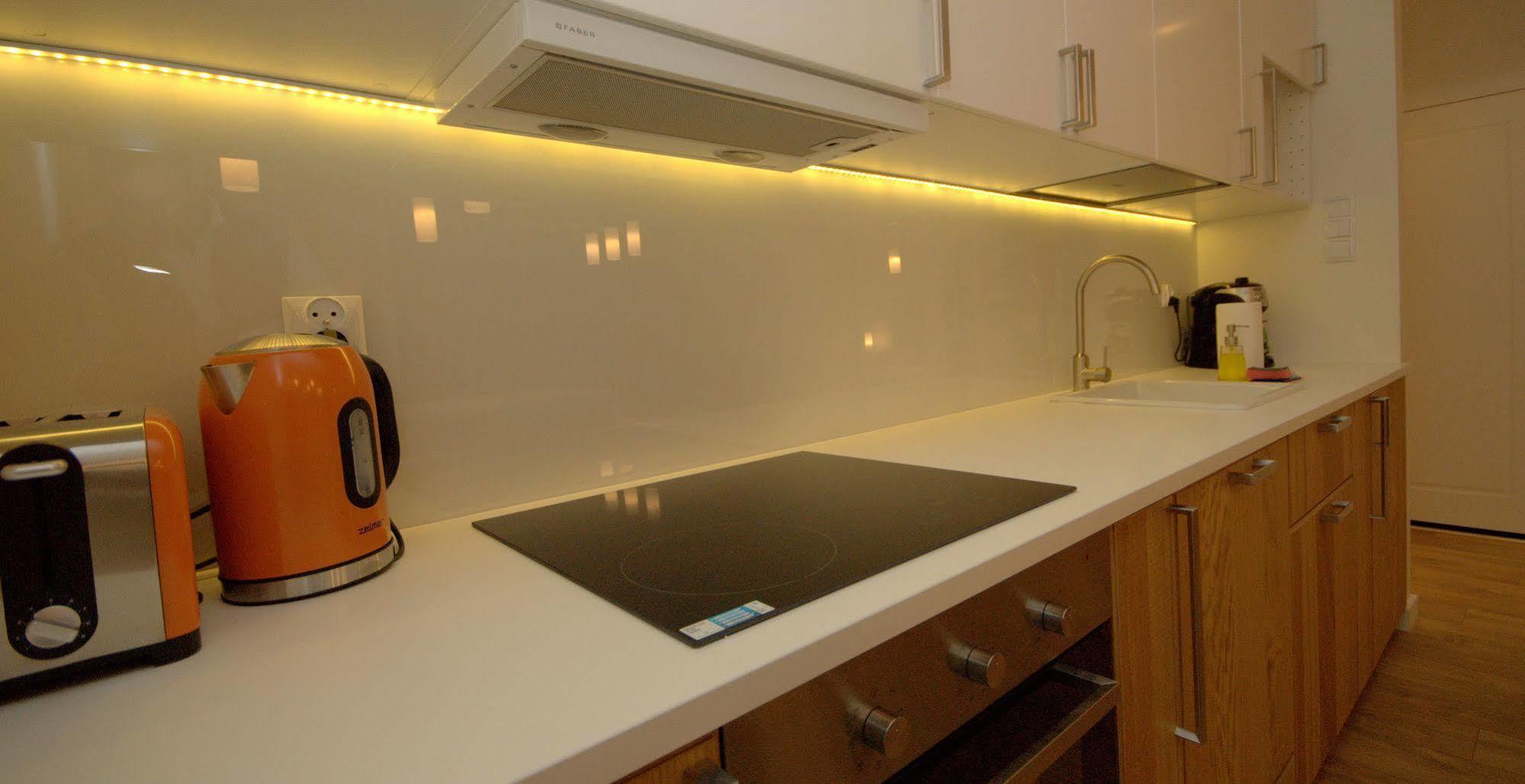 Irs Royal Apartments Apartamenty Irs Trzy Zagle Danzica Esterno foto